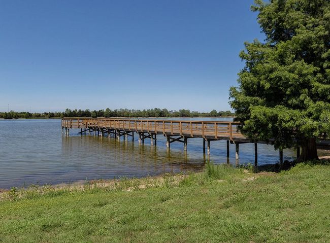 UNIT-304 - 7607 Grand Estuary Trl, Condo with 2 bedrooms, 2 bathrooms and null parking in BRADENTON FL | Image 38