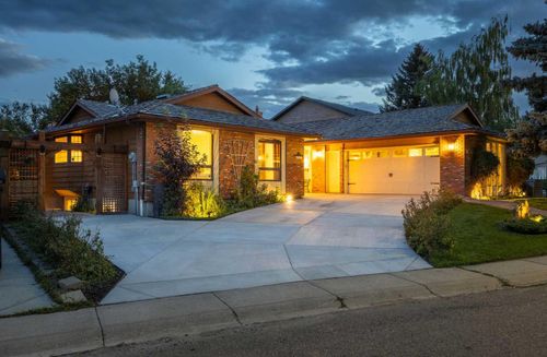 70 Downey Road, Okotoks, AB, T1S1H7 | Card Image