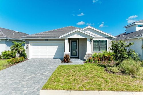 18530 Midsummer Pl, VENICE, FL, 34293-5148 | Card Image