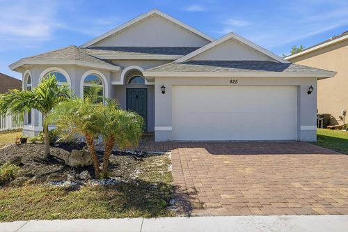 425 Seafoam Cir, Fort Pierce, FL, 34945-1203 | Card Image