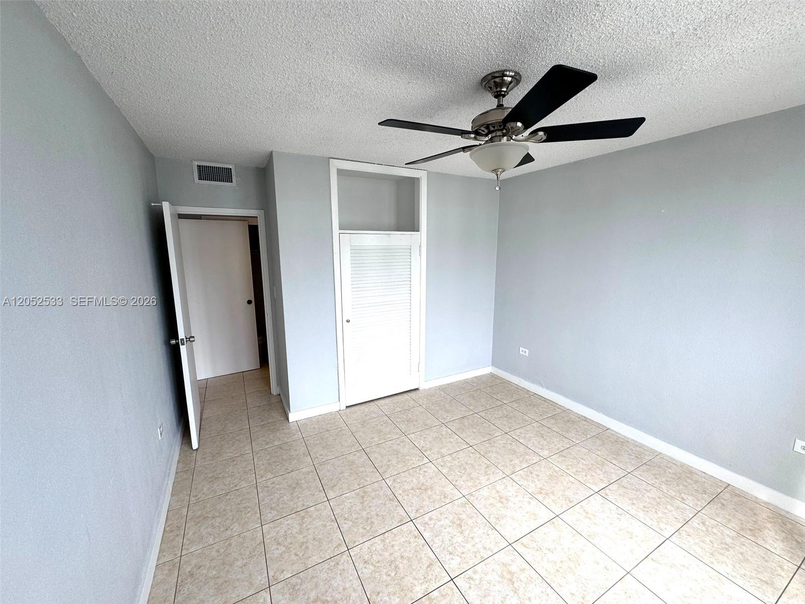 Residential Lease in North Bay Village 3