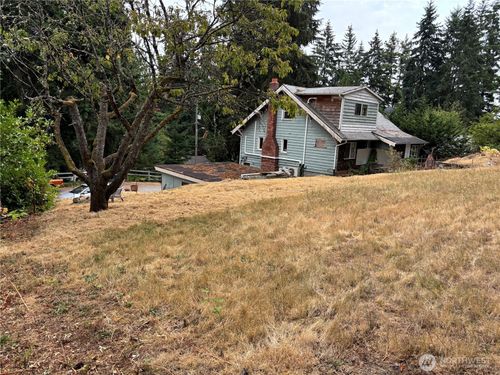 15739 Densmore Ave N, Shoreline, WA, 98133-6007 | Card Image