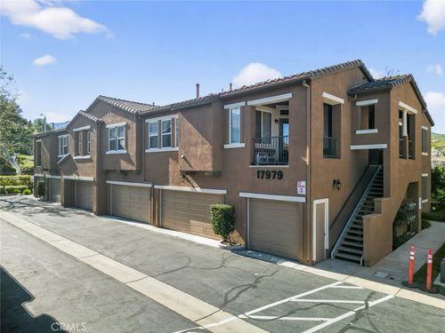 104-17979 Lost Canyon Rd, Canyon Country, CA, 91387-8323 | Card Image