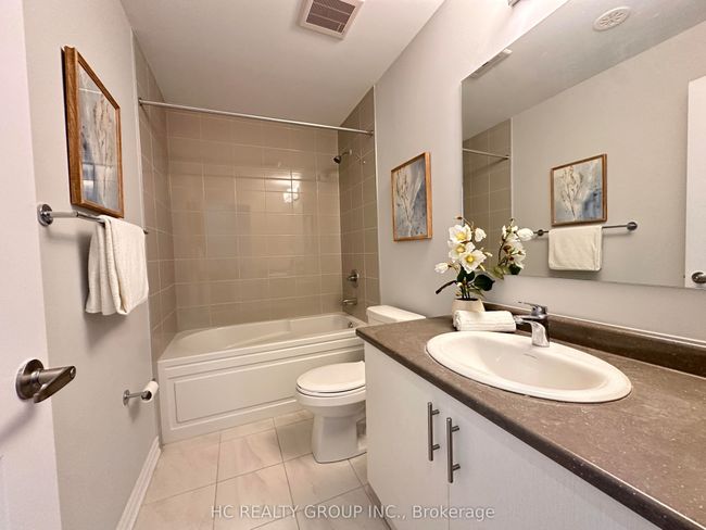 13 Guardhouse Cres, House attached with 4 bedrooms, 4 bathrooms and null parking in Markham ON | Image 15