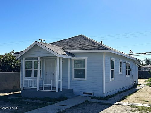 331 W 2nd St, Perris, CA, 92570 | Card Image