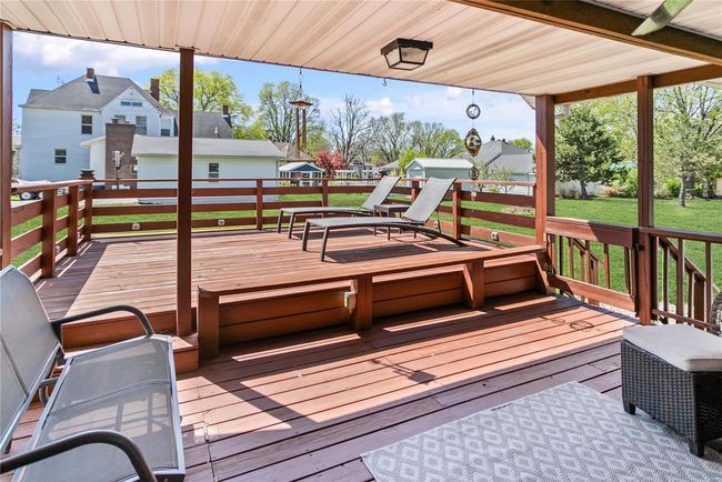 708 N Giddings Ave, House other with 3 bedrooms, 2 bathrooms and 2 parking in Jerseyville IL | Image 63