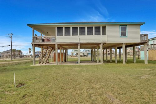 818 Sea Shell Drive, Freeport, TX, 77541 | Card Image