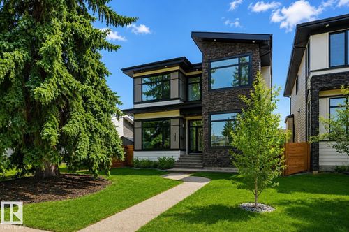 8723 138 St Nw, Edmonton, AB, T5R0E2 | Card Image