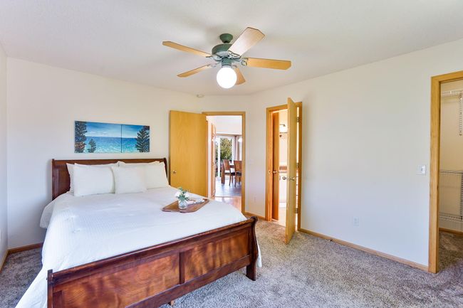 15-web-or-mls- 13385-179-12-Ave-NW-Interior-10.jpg | Image 14