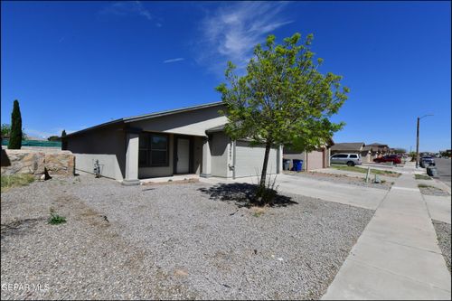 10661 Canyon Sage Dr, El Paso, TX, 79924-2493 | Card Image