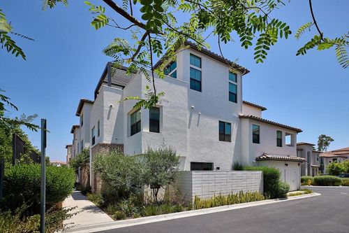 unit-1-13070 Olympus Cir, Poway, CA, 92064-4664 | Card Image