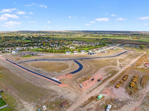 3323 Taylor Made Dr, Rapid City, SD, 57703-4510 | Card Image