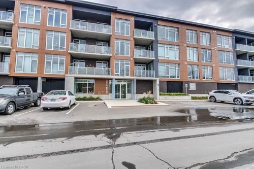 214-38 Harbour St, Port Dover, ON, N0A1N0 | Card Image