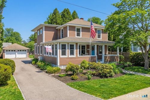 51 Ocean View Ave, Mystic, CT, 06355-2211 | Card Image