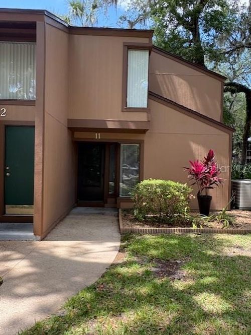 11-11 Mid Pines Cir, PALM COAST, FL, 32137-8033 | Card Image