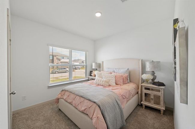 31 Desert Spring Ln, House other with 4 bedrooms, 3 bathrooms and null parking in Manvel TX | Image 5