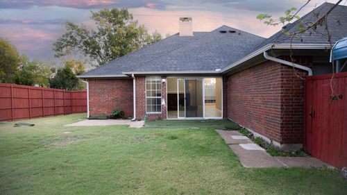 2129 Fawn Ridge Trl, Carrollton, TX, 75010-4129 | Card Image