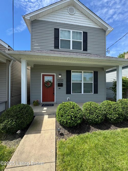 828 Ash St, Louisville, KY, 40217-1202 | Card Image
