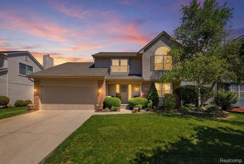 46604 Aarons Way, Canton, MI, 48188-2323 | Card Image