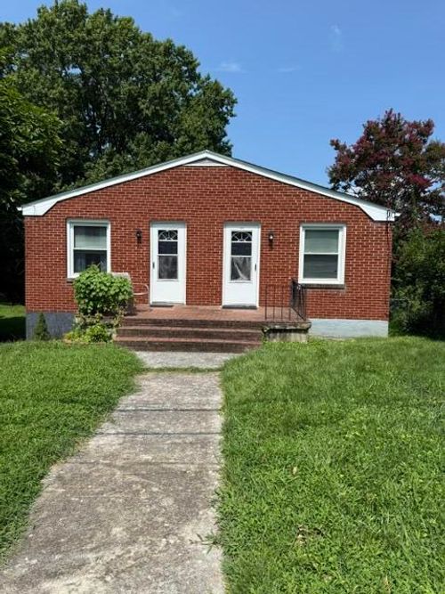 317 Meadow St, Vinton, VA, 24179-2118 | Card Image