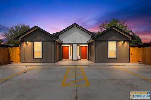 562 Avenida Del Sol, Brownsville, TX, 78526-4020 | Card Image