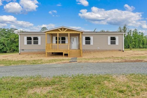 917 Tripple Creek Rd, Rocky Mount, VA, 24151 | Card Image