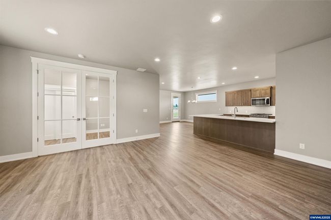 2522 Nw Redwood Cir, House other with 1 bedrooms, 2 bathrooms and null parking in Redmond OR | Image 9