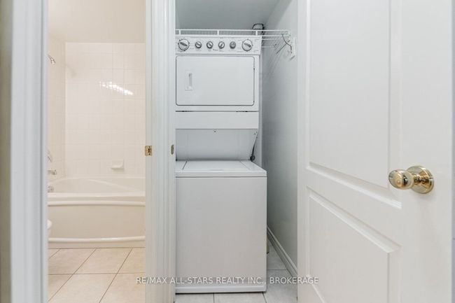 222 - 28 William Carson Cres, Condo with 2 bedrooms, 2 bathrooms and 1 parking in North York ON | Image 23