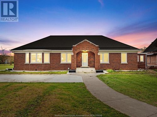 25667 Winterline Rd, Grande Pointe, ON, N0P1S0 | Card Image
