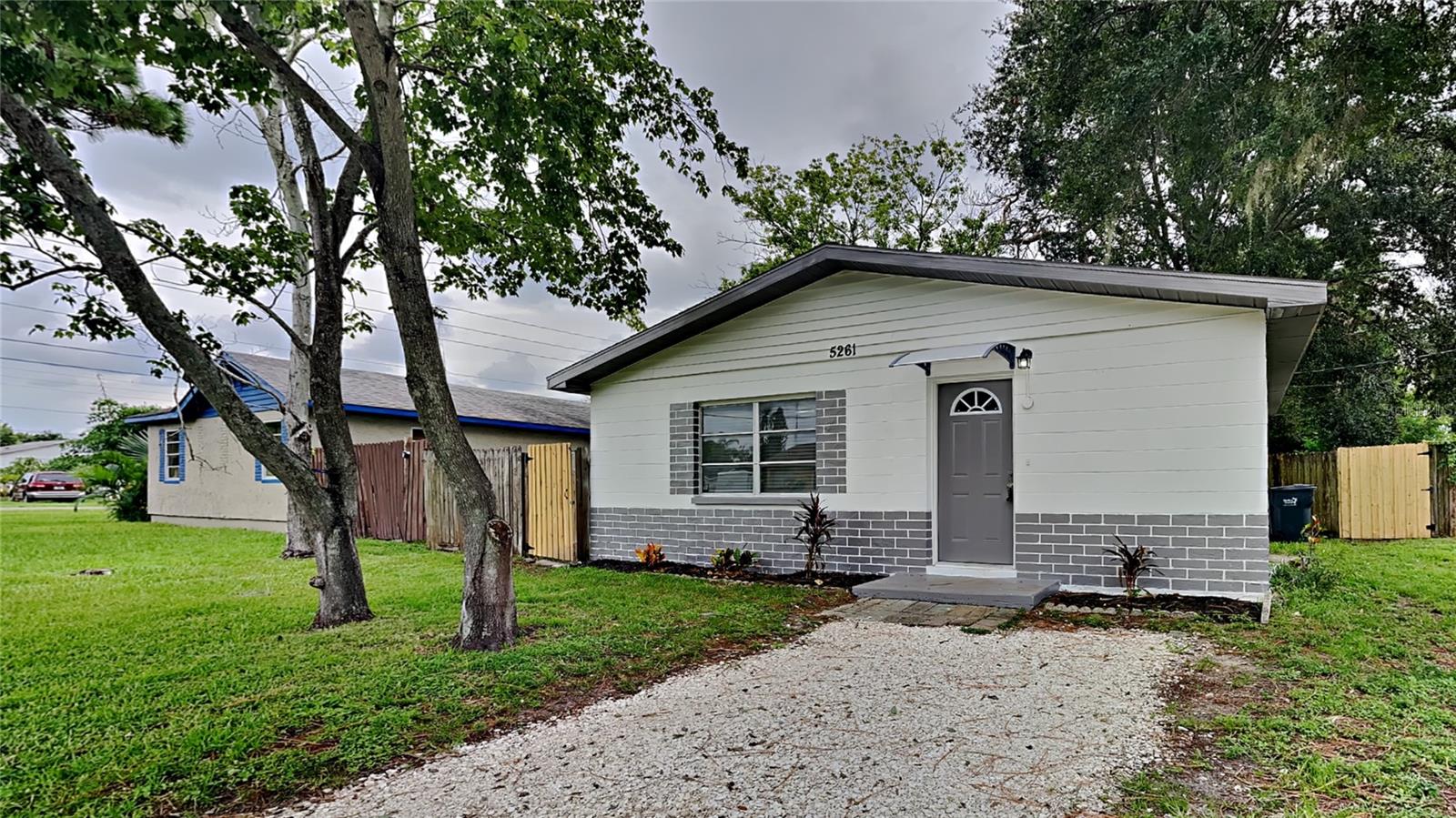 35th Way, Saint Petersburg, FL 33714