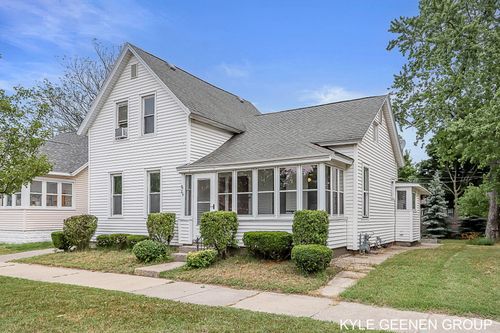 25 W 14th St, Holland, MI, 49423-3360 | Card Image
