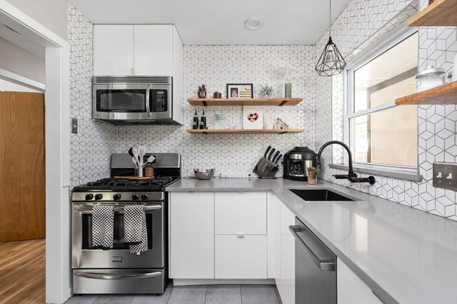1807 Madison Ave, House other with 3 bedrooms, 1 bathrooms and 2 parking in Austin TX | Image 14