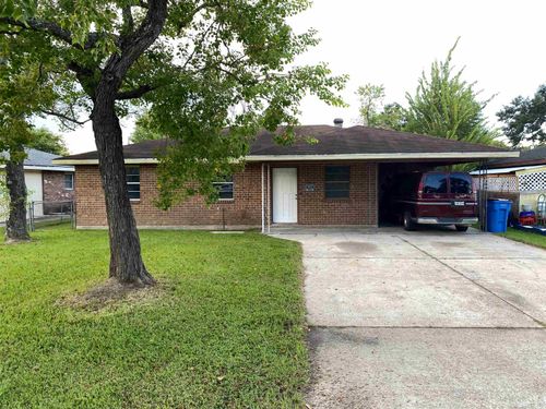 250 N Verret St, Morgan City, LA, 70380-6523 | Card Image