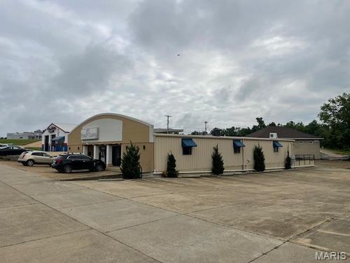 2016 N Westwood Blvd, Poplar Bluff, MO, 63901-2859 | Card Image