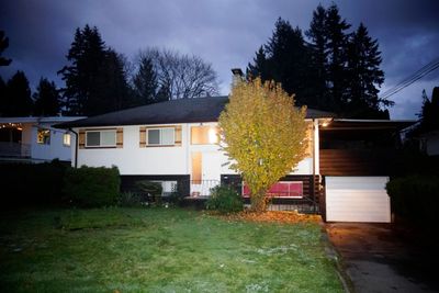 3678 Liverpool St, House other with 4 bedrooms, 1 bathrooms and 4 parking in Port Coquitlam BC | Image 1