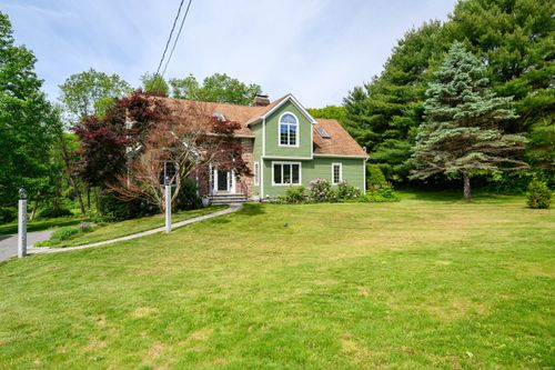 101 Railtree Hill Rd, Woodbury, CT, 06798-2604 | Card Image
