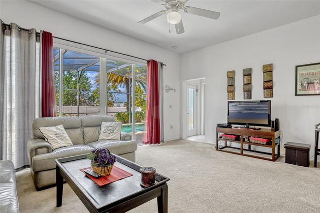 344 Cadiz Loop, House other with 5 bedrooms, 4 bathrooms and null parking in Davenport FL | Image 18