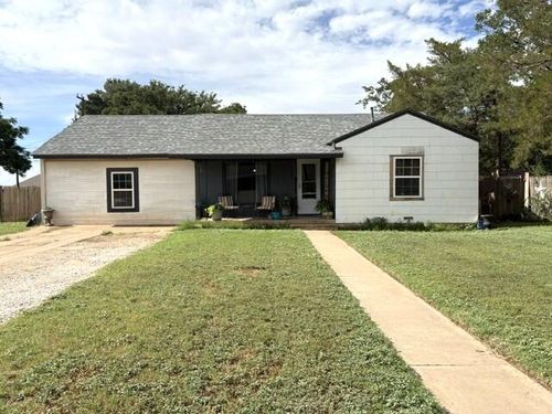 2320 N 4th Street, Tahoka, TX, 79373 | Card Image