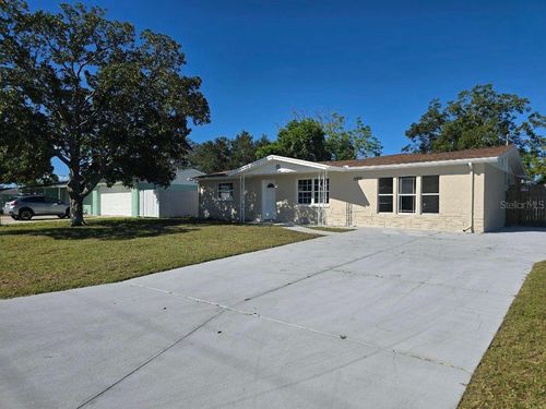 12801 College Hill Dr, HUDSON, FL, 34667-1860 | Card Image
