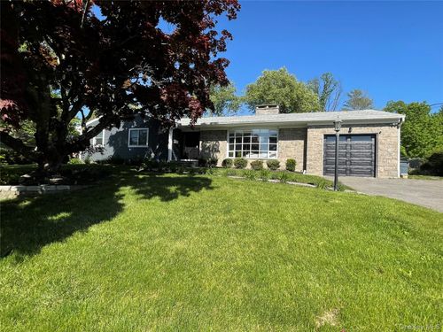 5 Paddock Rd, Rye Brook, NY, 10573-1118 | Card Image