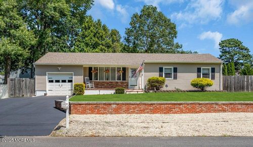 810 Devon St, Forked River, NJ, 08731-1318 | Card Image