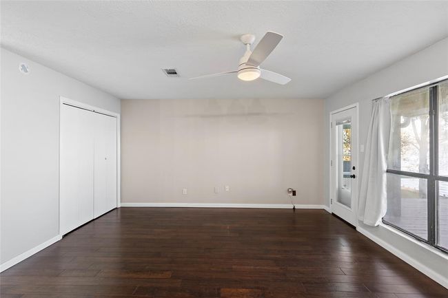 283 Sam Houston Loop, House other with 3 bedrooms, 2 bathrooms and 2 parking in Pointblank TX | Image 17