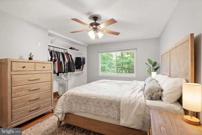 10627 Summer Oak Ct, Townhouse with 4 bedrooms, 3 bathrooms and null parking in BURKE VA | Image 31