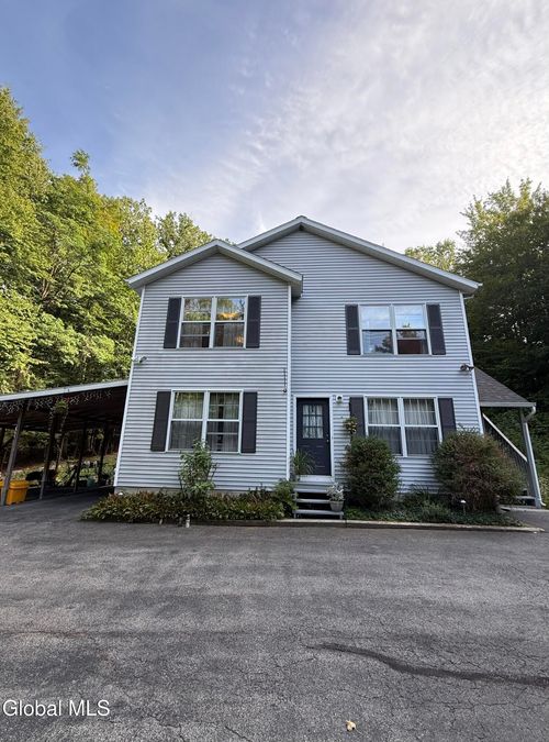 2-296 Middle Grove Rd, Saratoga Springs, NY, 12866 | Card Image