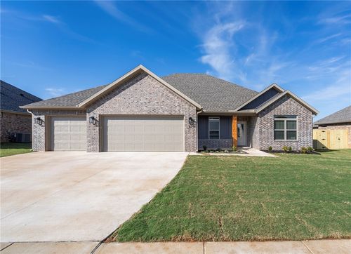 87 N Banner Ave, Farmington, AR, 72730-3197 | Card Image