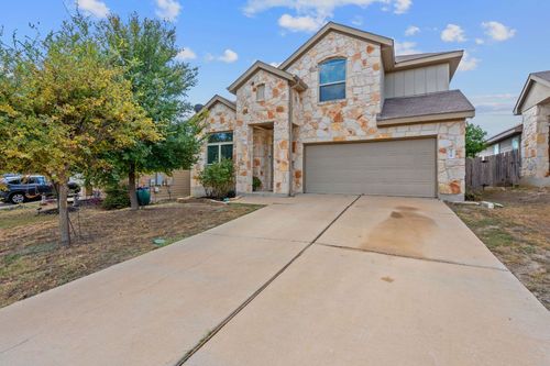579 Dragon Ridge Rd, Buda, TX, 78610-5192 | Card Image