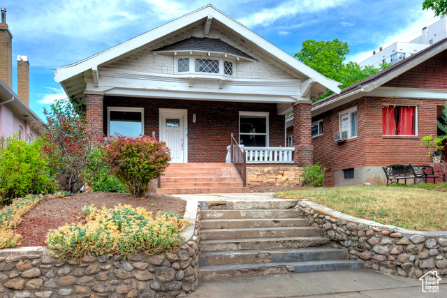 Douglas St, Salt Lake City, UT 84102