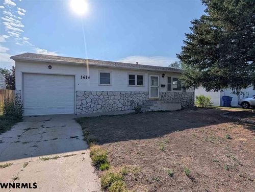 1414 Avenue L, Scottsbluff, NE, 69361-4123 | Card Image