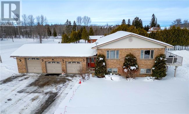 10 Vanhorn St, House other with 4 bedrooms, 2 bathrooms and null parking in Gore Bay ON | Image 49
