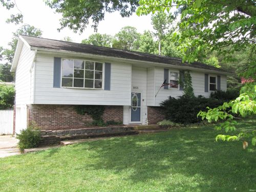 1053 E Smith Cir, Paoli, IN, 47454-9717 | Card Image